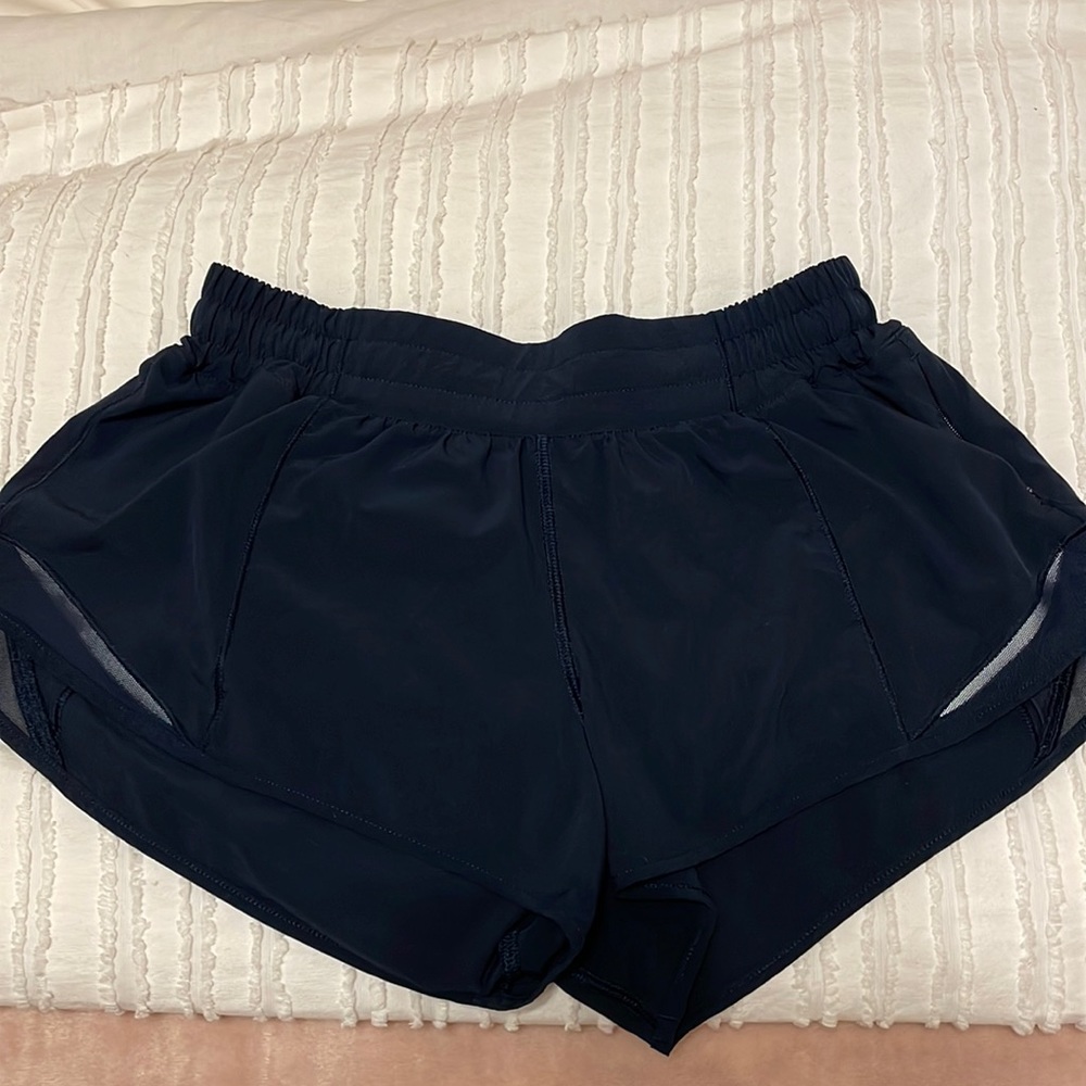 Lululemon Hotty Hot shorts